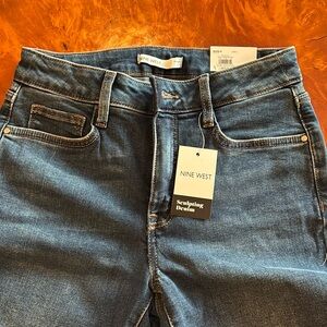 Nine West Bootcut Jeans Size 2 NWT